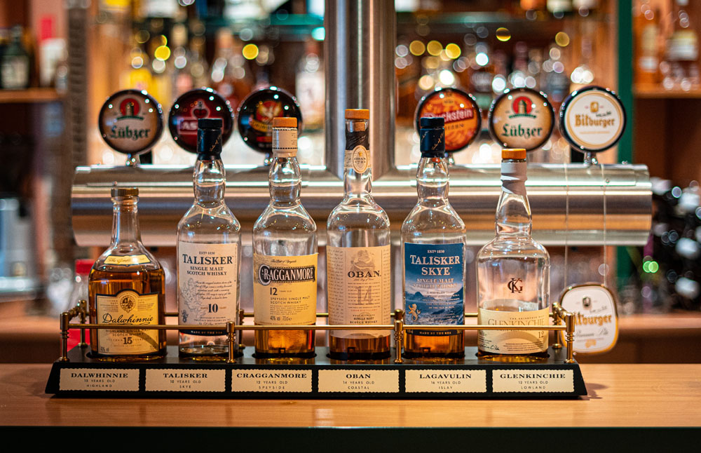 Whisky Auswahl an der Bar